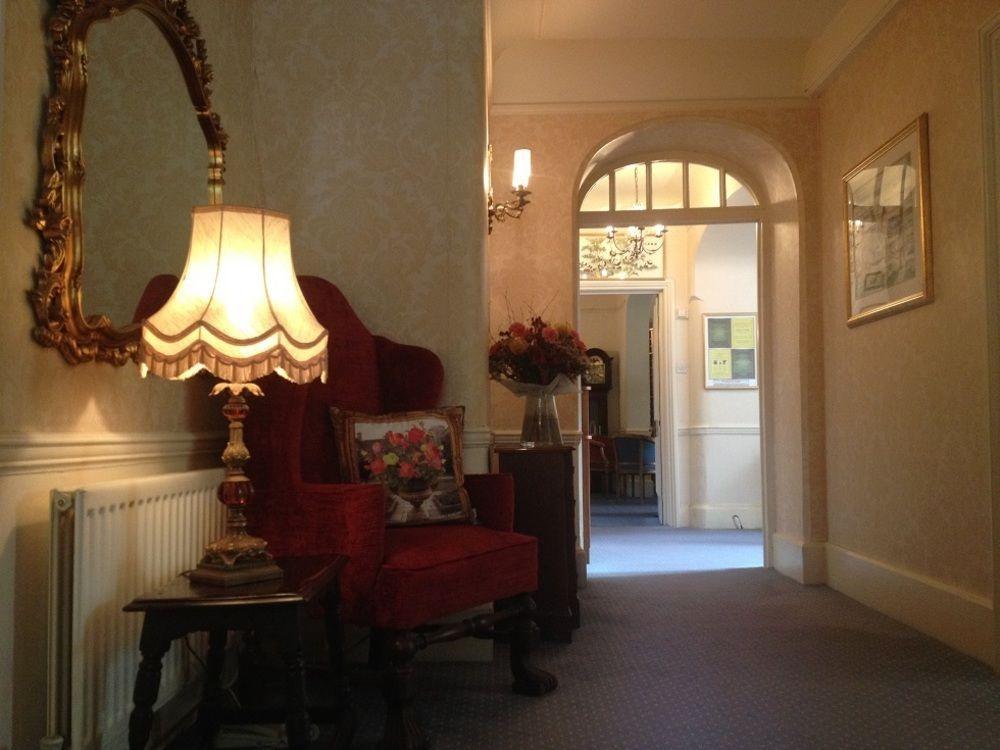 Esseborne Manor Hotel Hurstbourne Tarrant Bagian luar foto