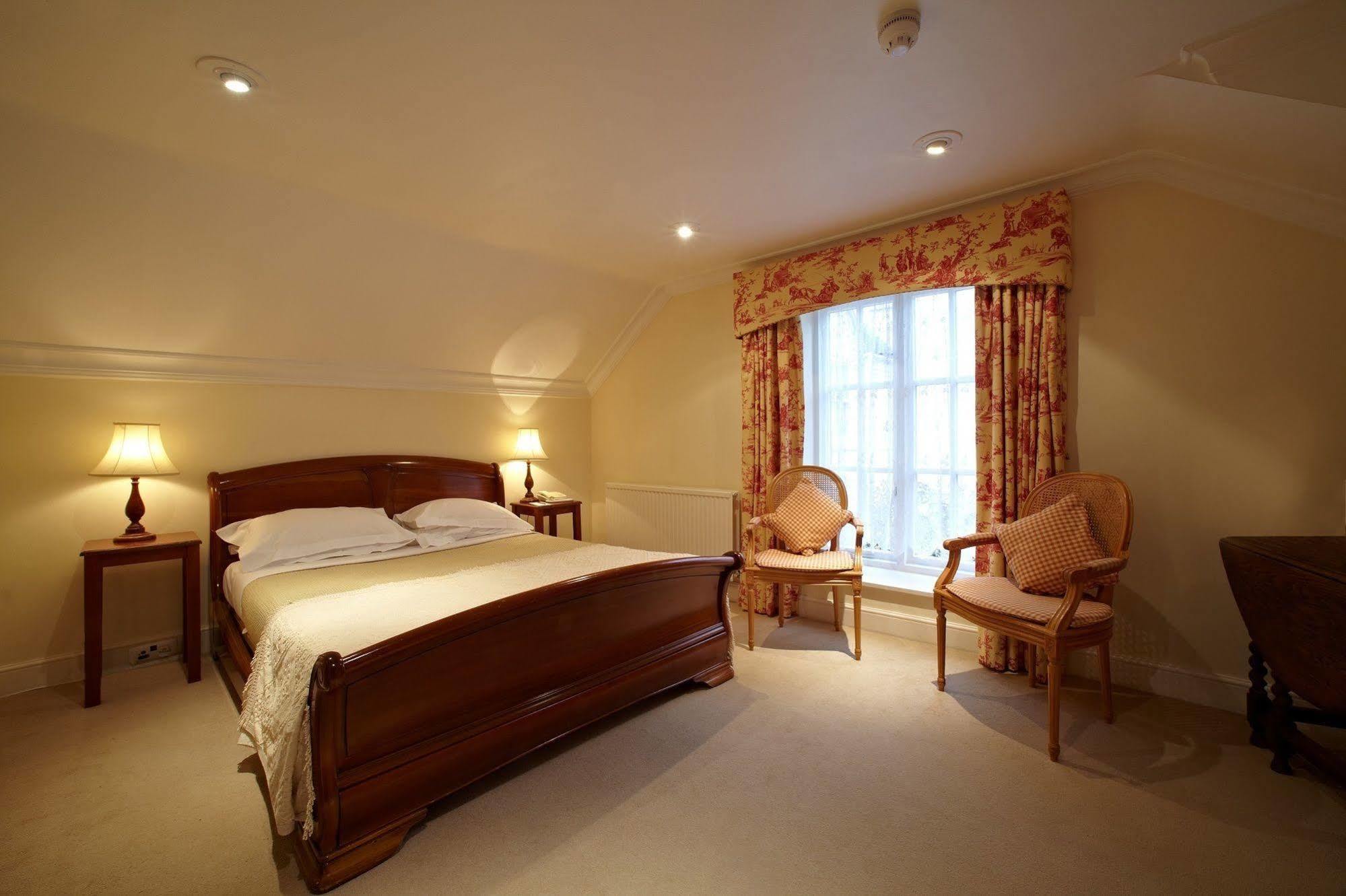 Esseborne Manor Hotel Hurstbourne Tarrant Bagian luar foto